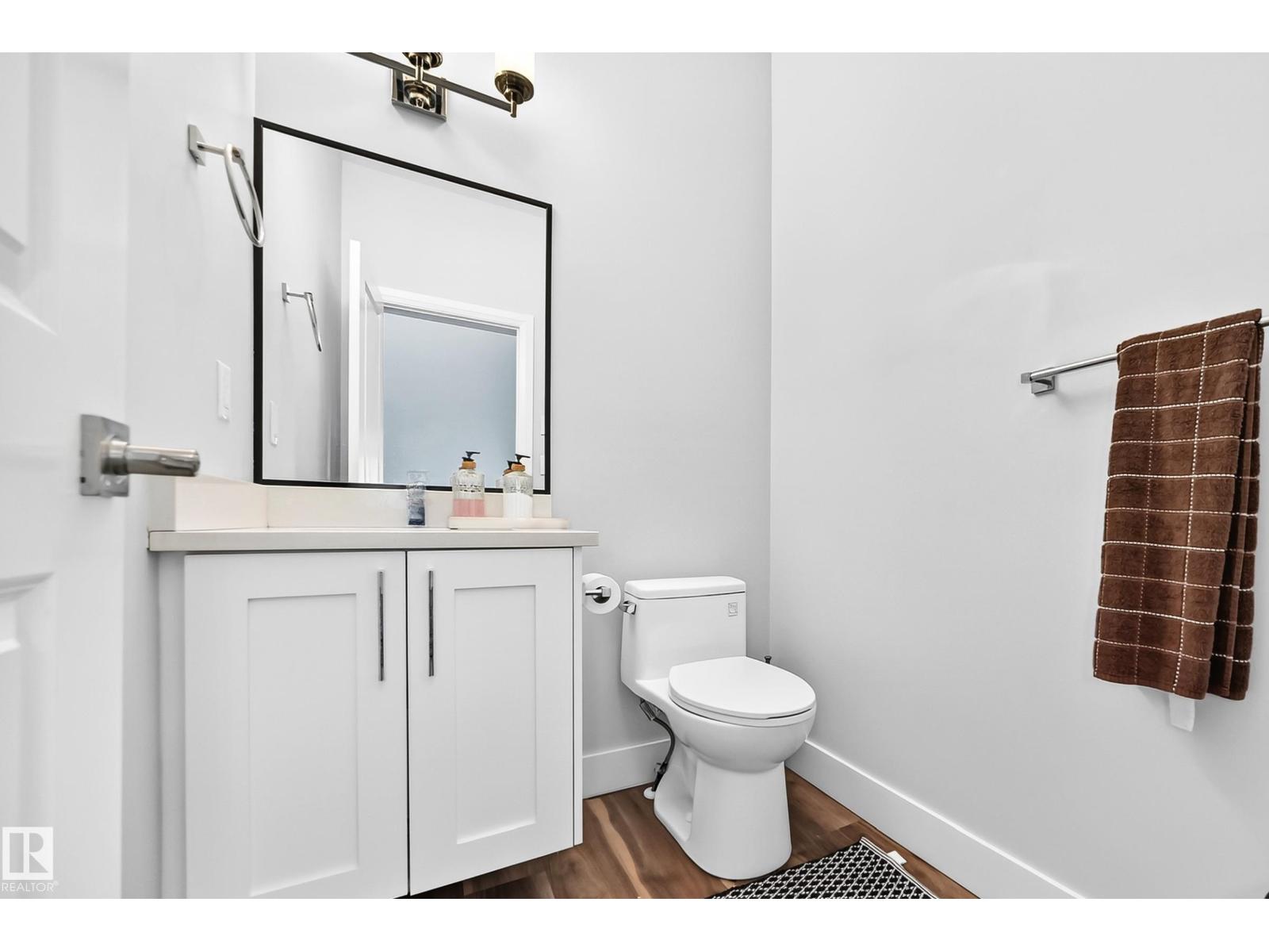 17609 65 ST NW - 16