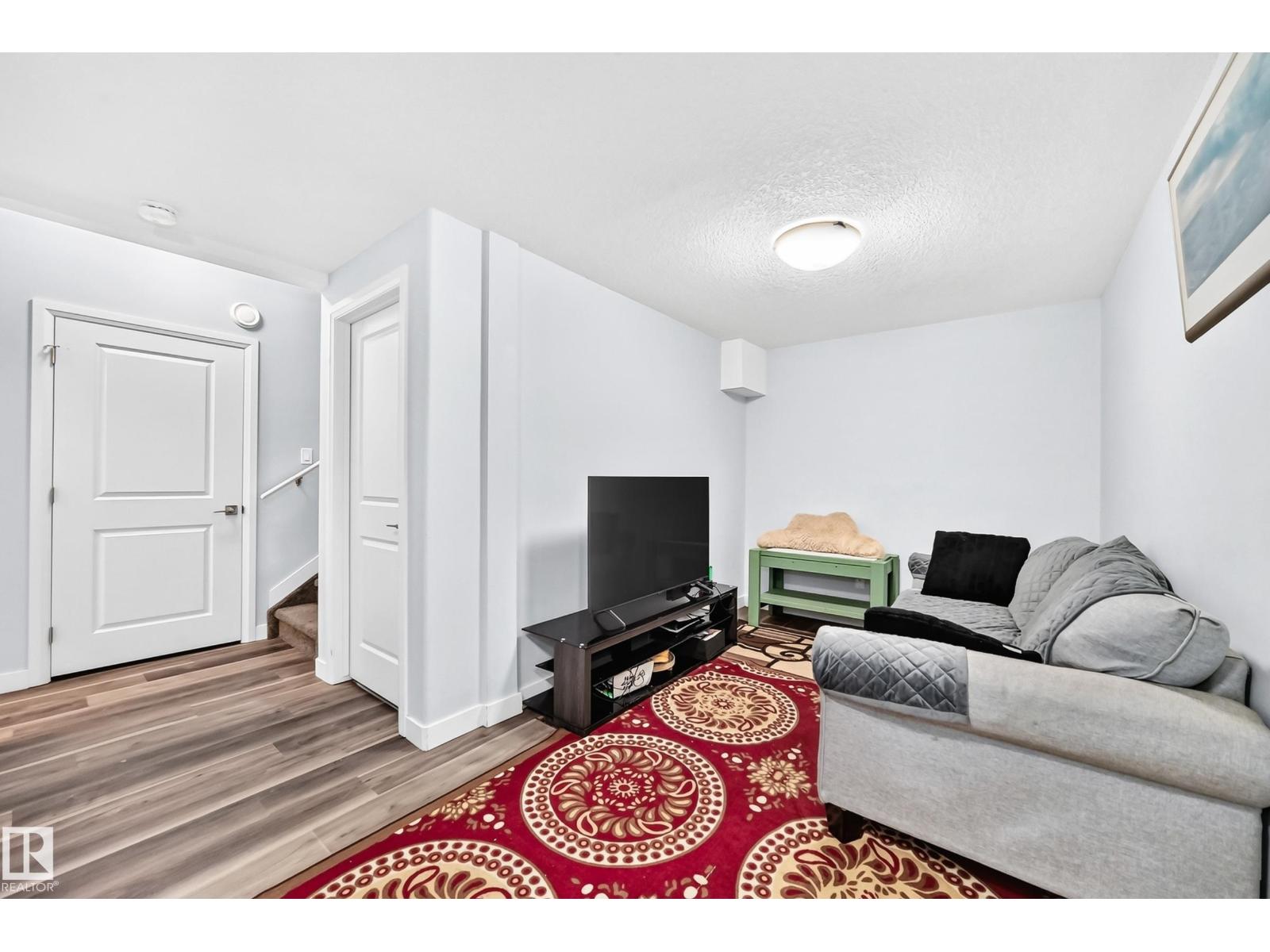 17609 65 ST NW - 29