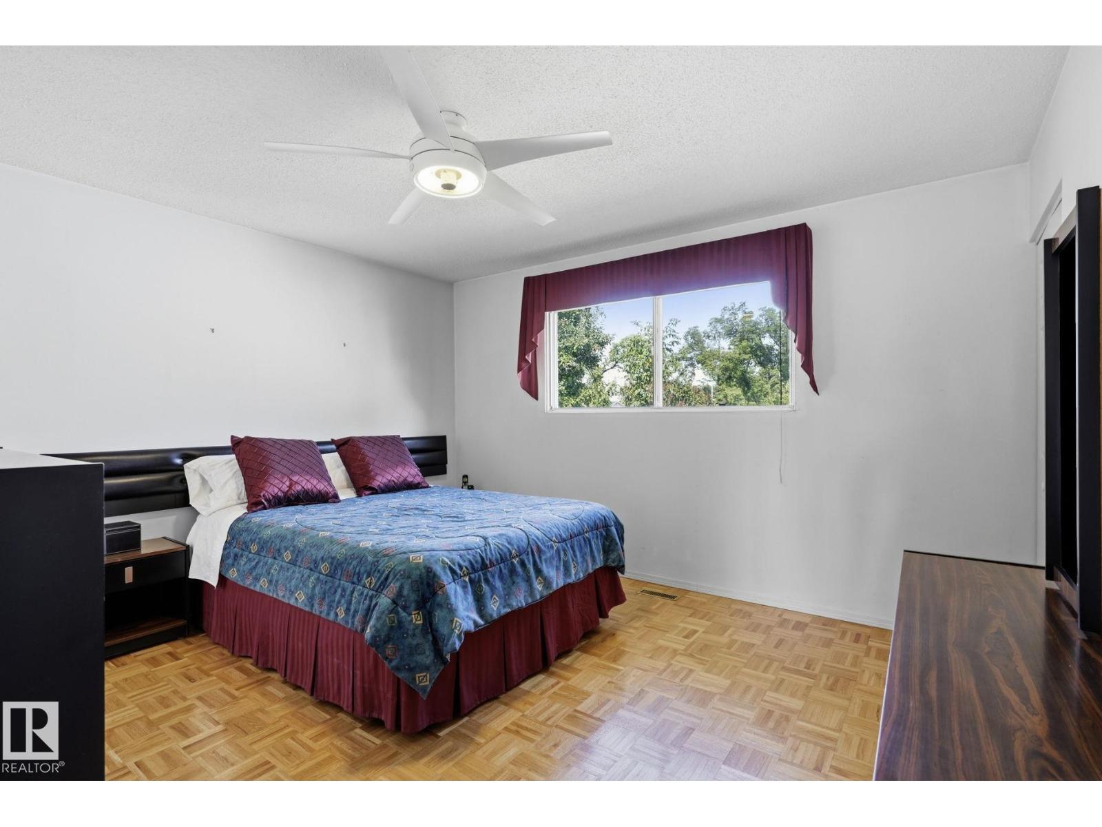 14511 83 ST NW - 11