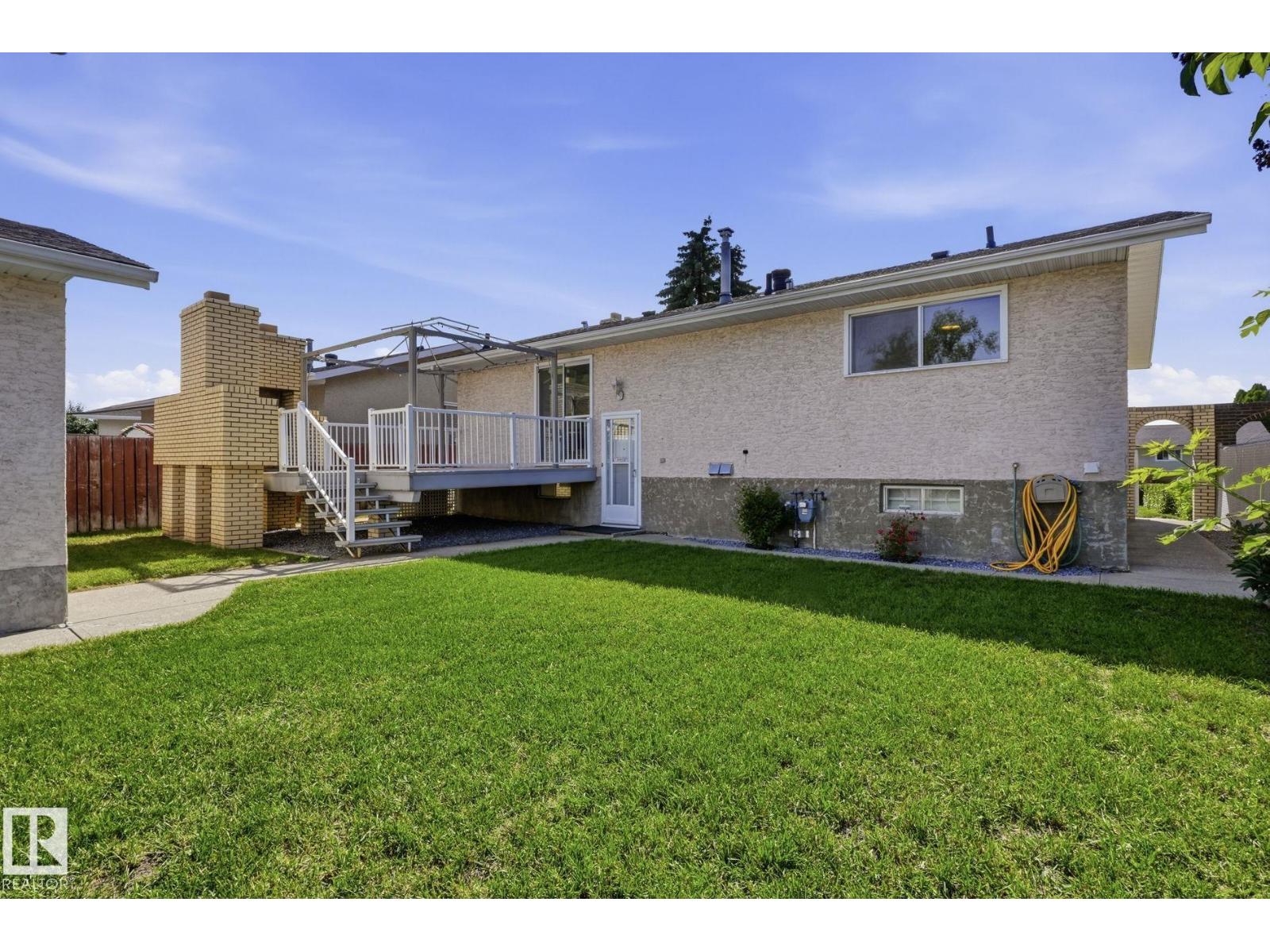 14511 83 ST NW - 28