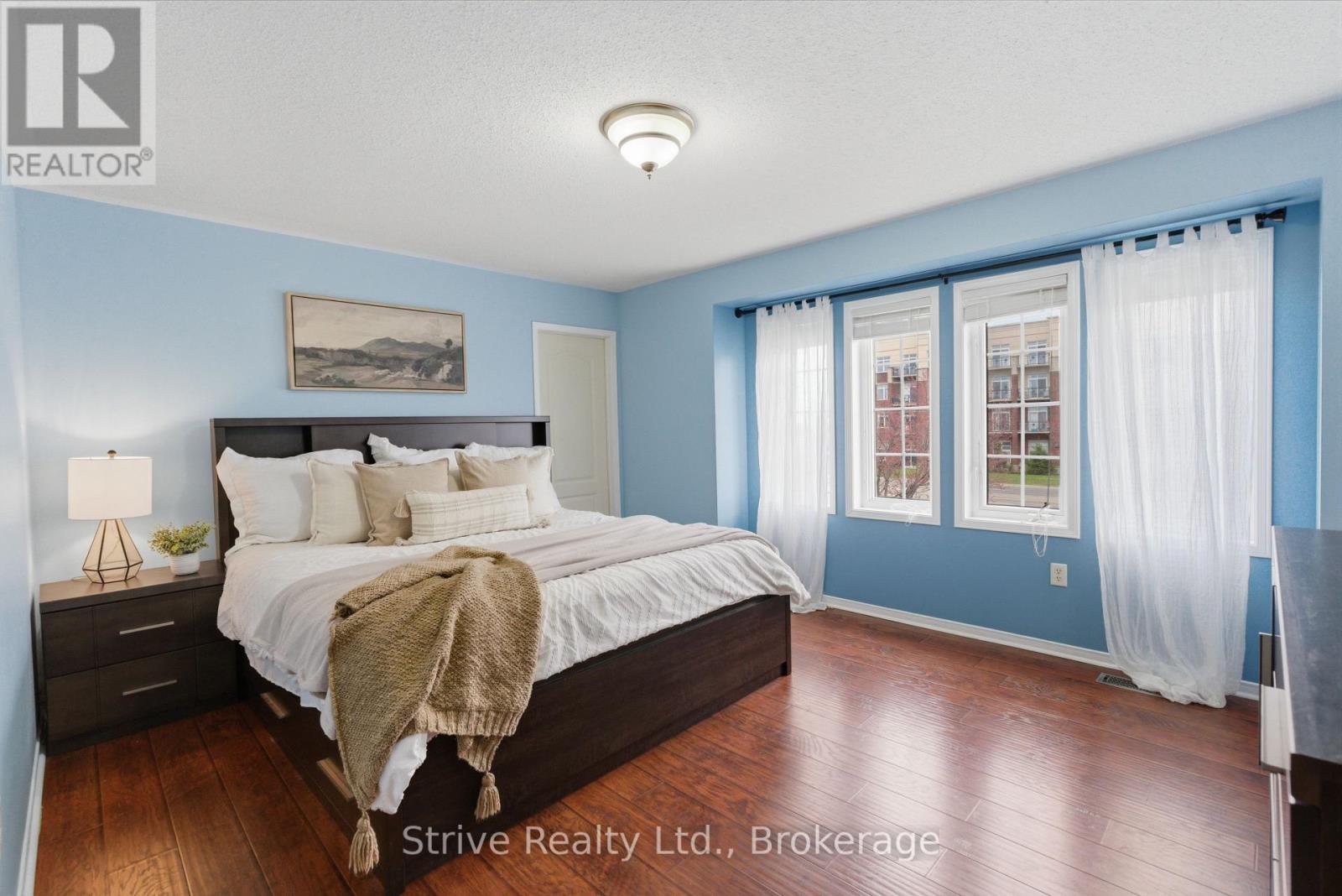 1360 DUMONT STREET - 30