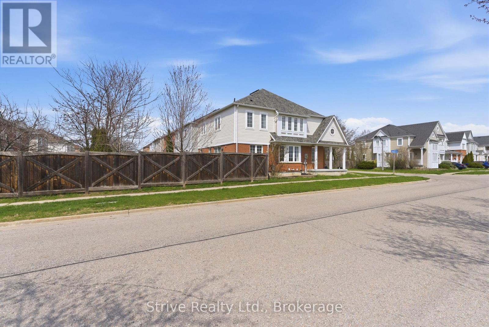 1360 DUMONT STREET - 4