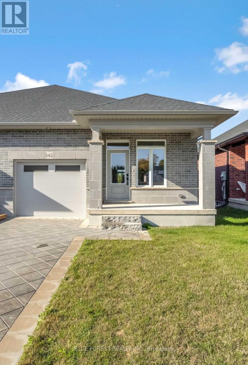 142 SHIRLEY STREET - 1
