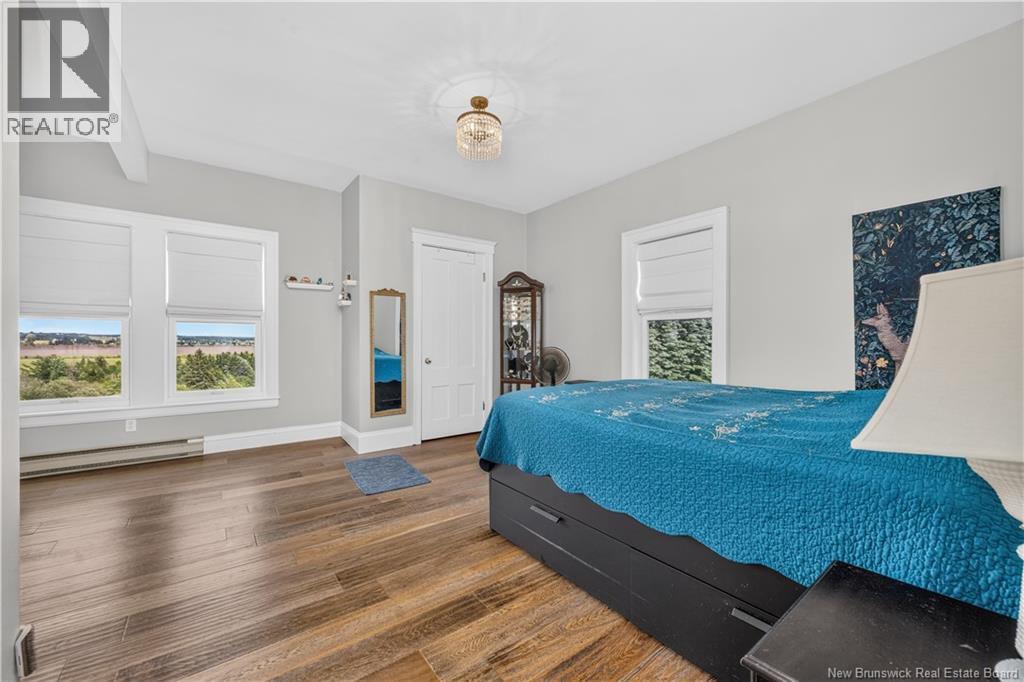 2775 Main Street - Image 24