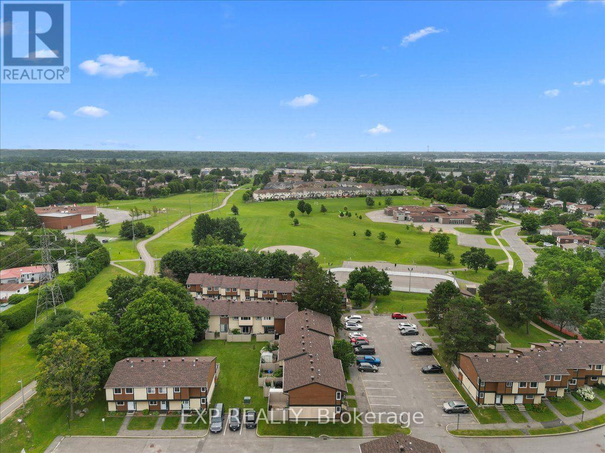 #167 1449 RIDGEBROOK DRIVE - 43