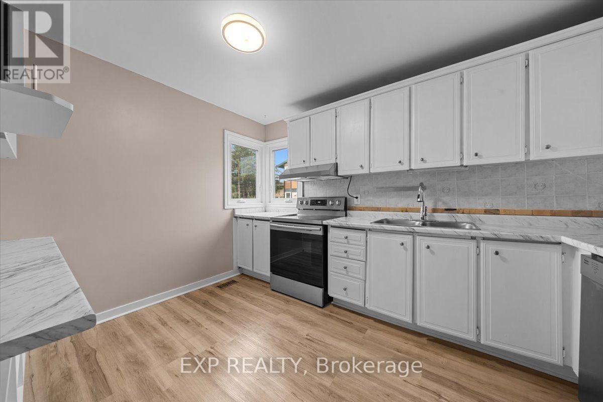 #167 1449 RIDGEBROOK DRIVE - 8