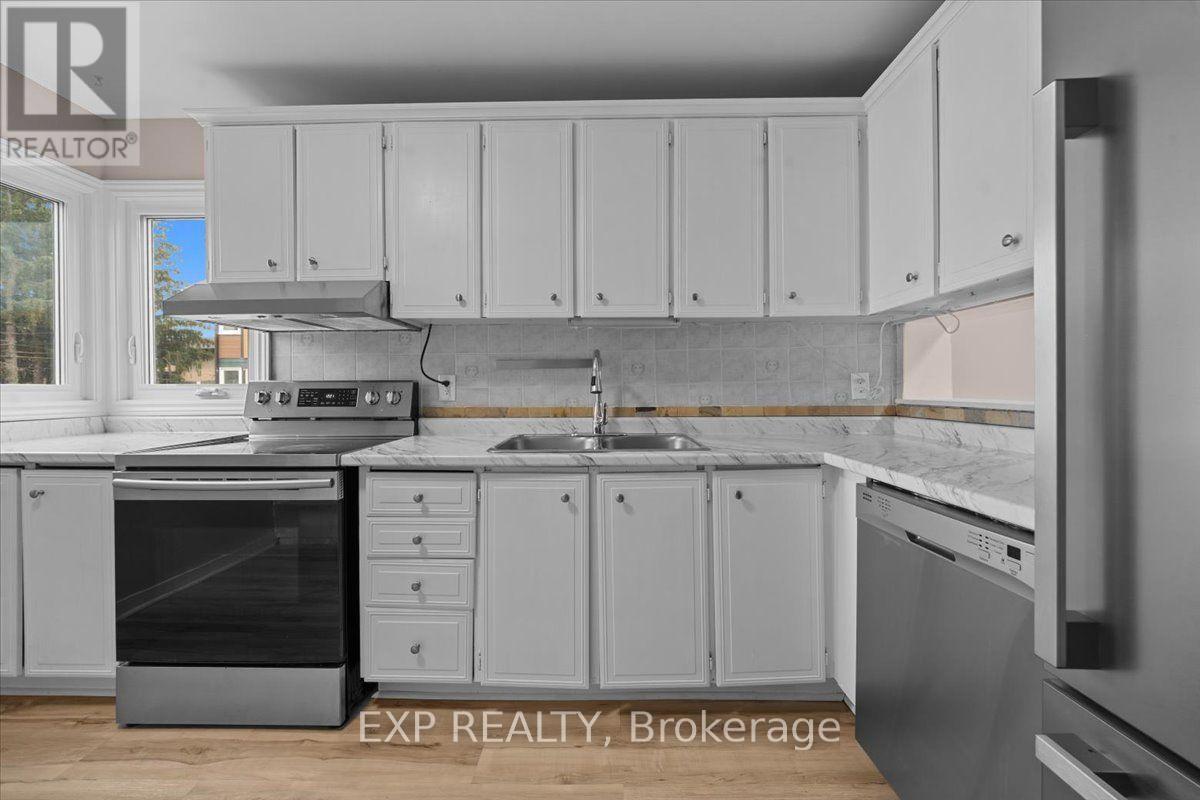 #167 1449 RIDGEBROOK DRIVE - 9