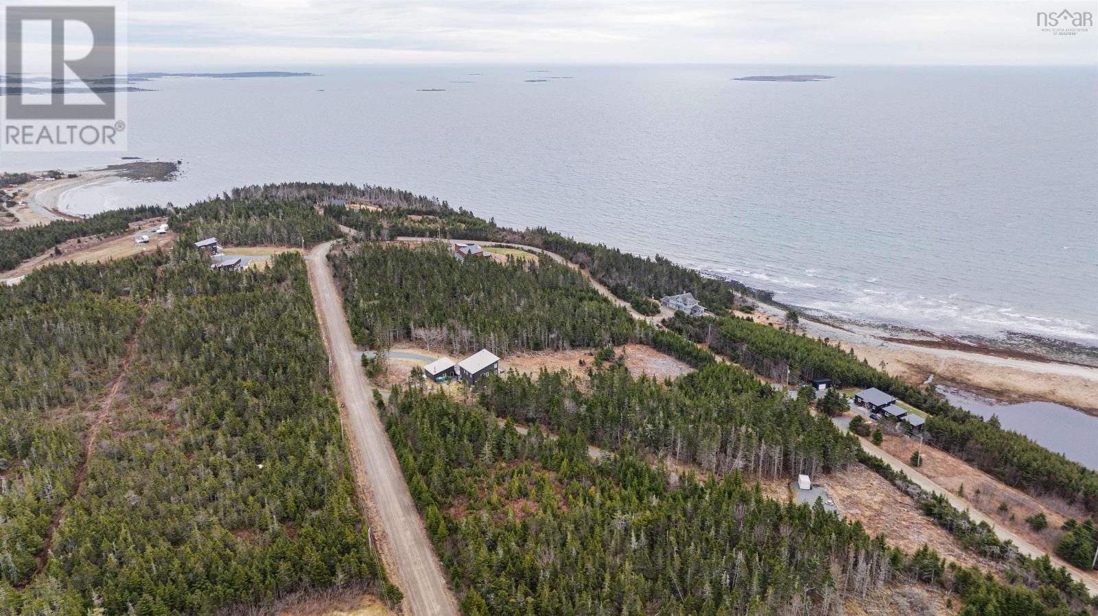 Property 7 of 25 of 66 Kaakwogook Way