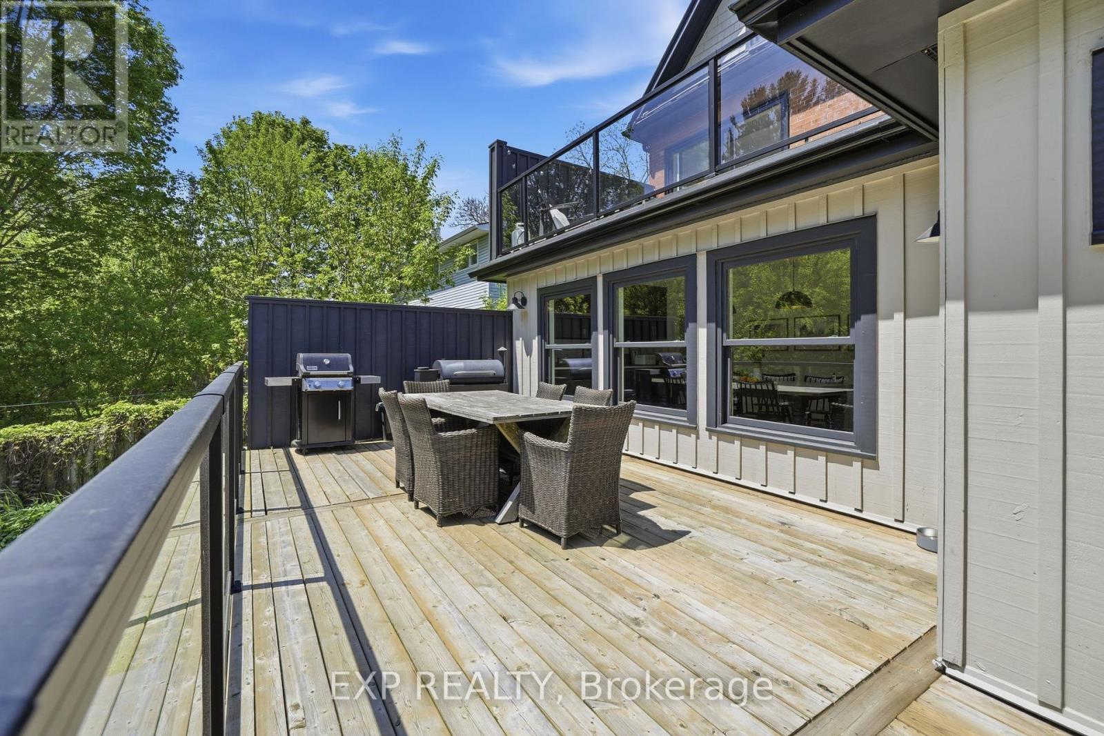 16 BARKER STREET - 41