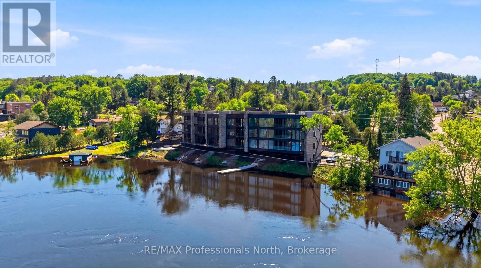 #203 32 BRUNEL ROAD - 13