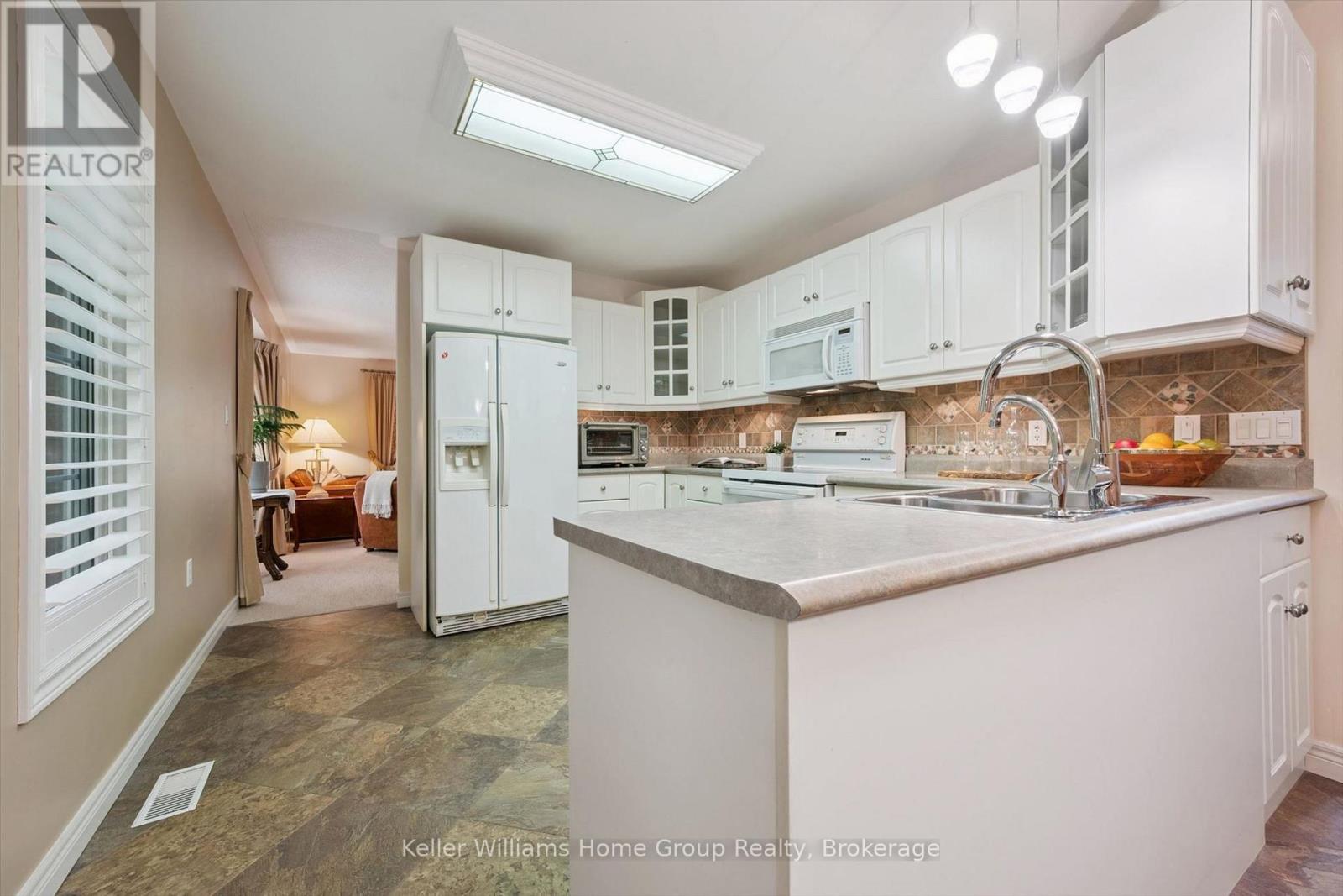 9 MAGNOLIA LANE - Image 22