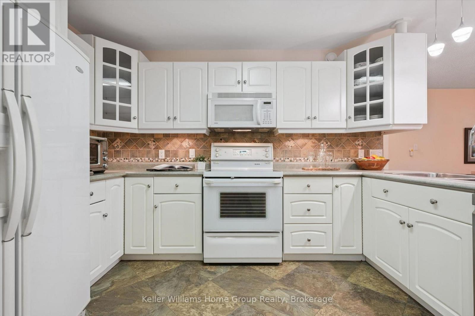 9 MAGNOLIA LANE - Image 23