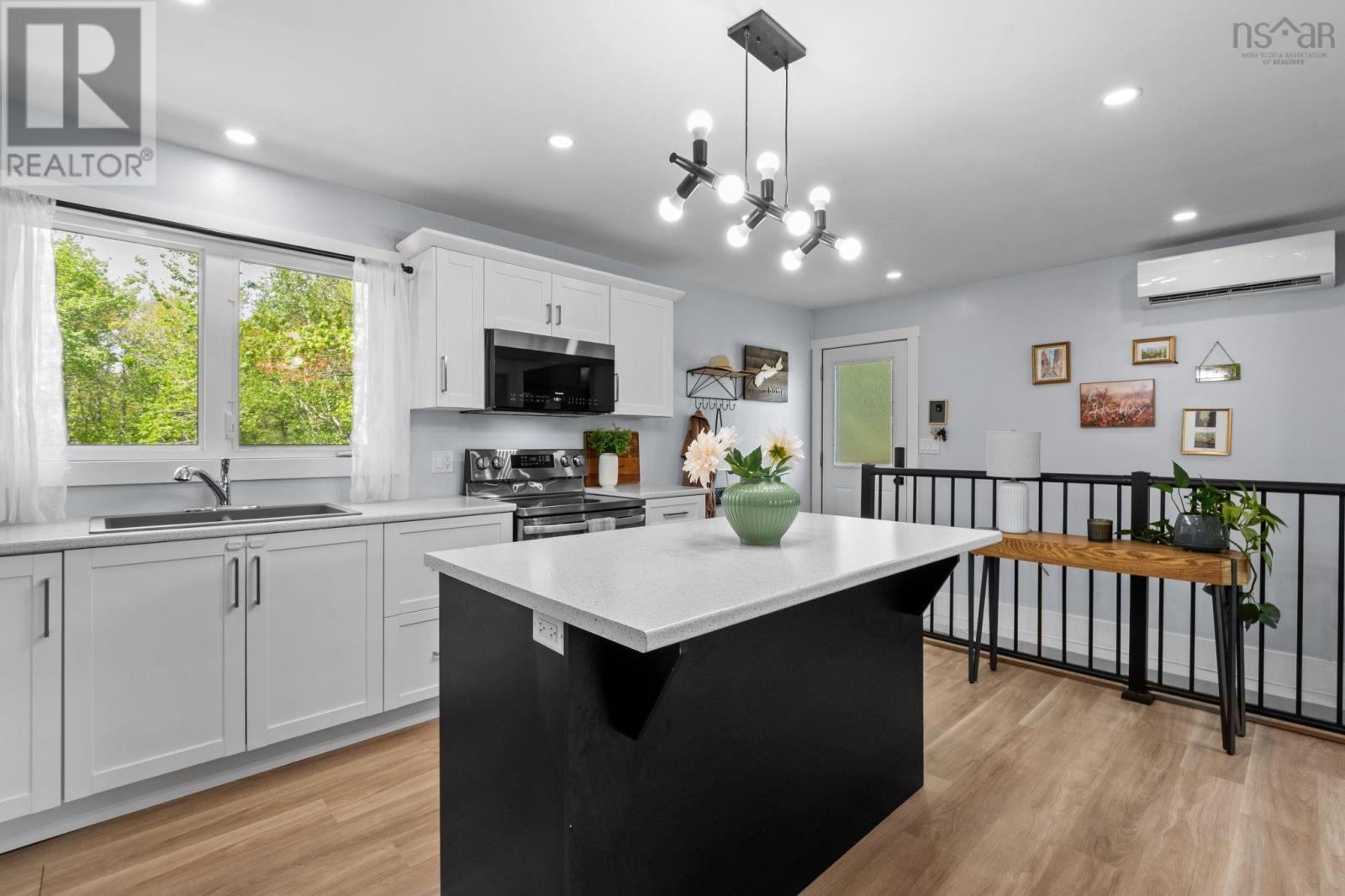 49 Rockwell Drive - 15
