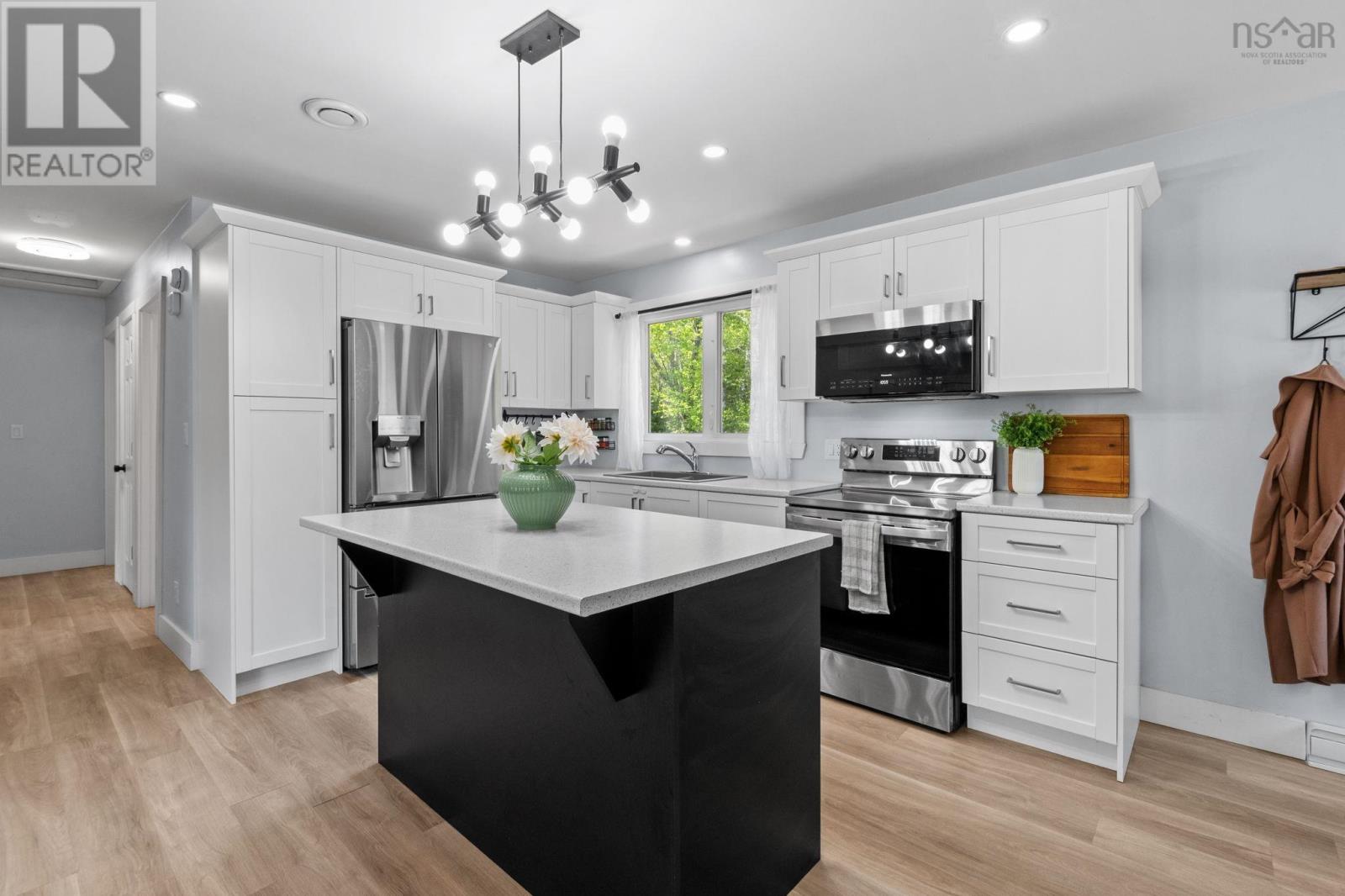 49 Rockwell Drive - 13