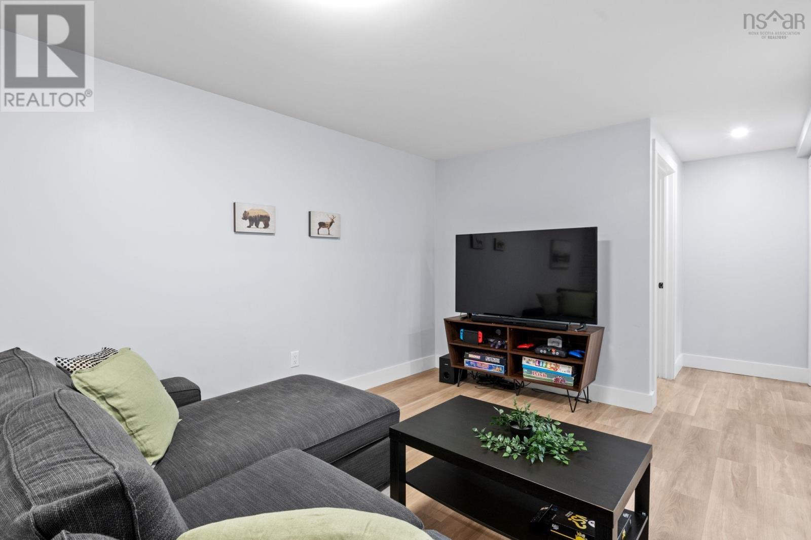 49 Rockwell Drive - 32
