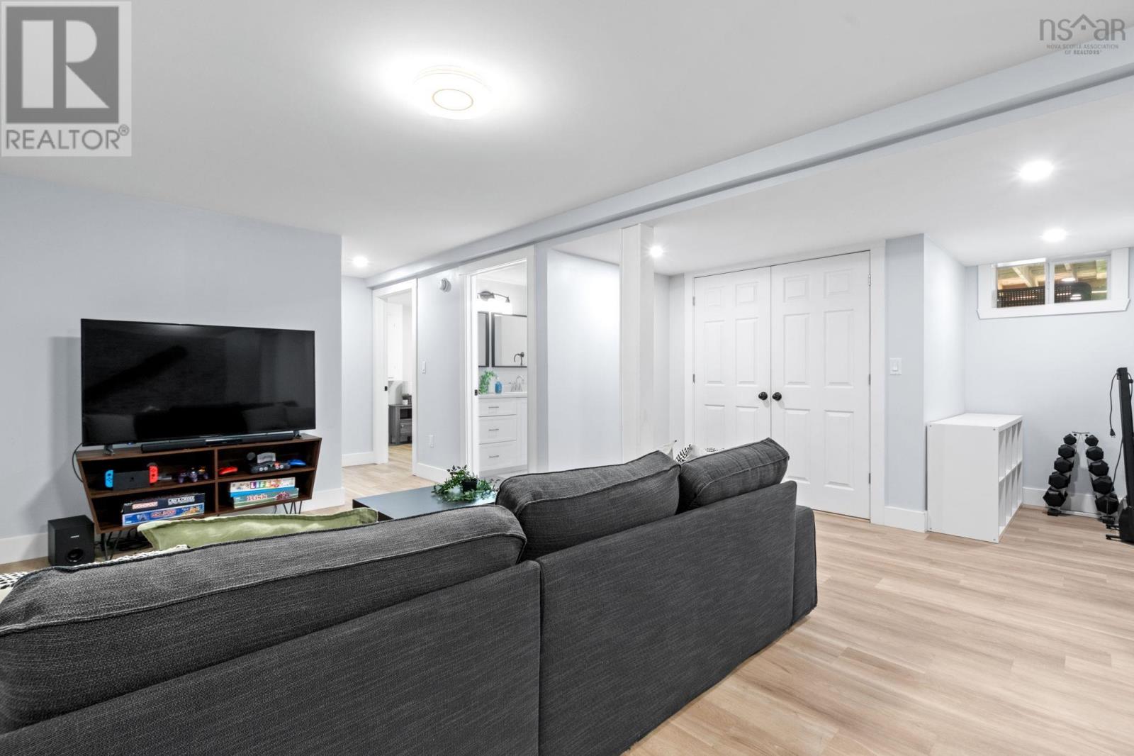49 Rockwell Drive - 30