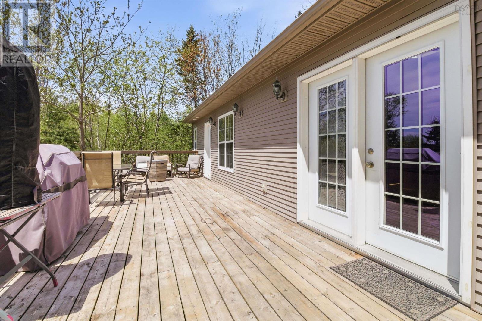 30 Chater Drive - 40