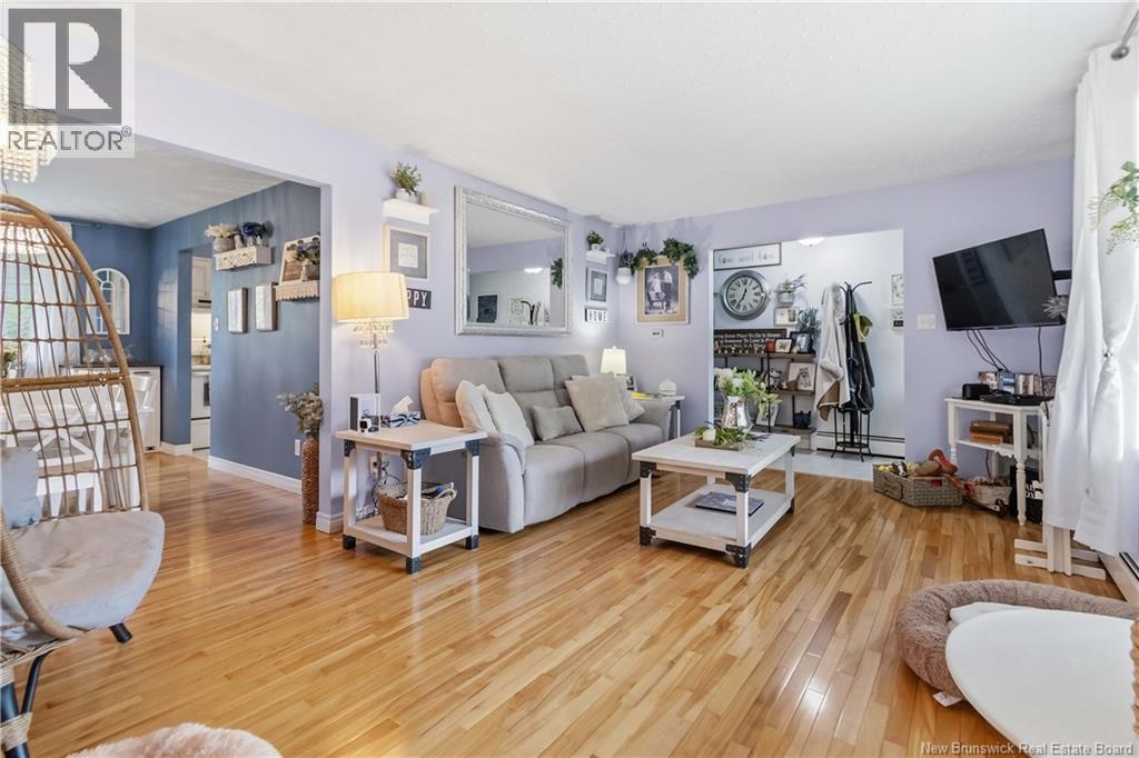 413 McAllister - 9