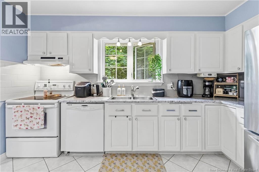 413 McAllister - 15