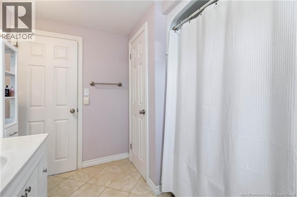 413 McAllister - 29