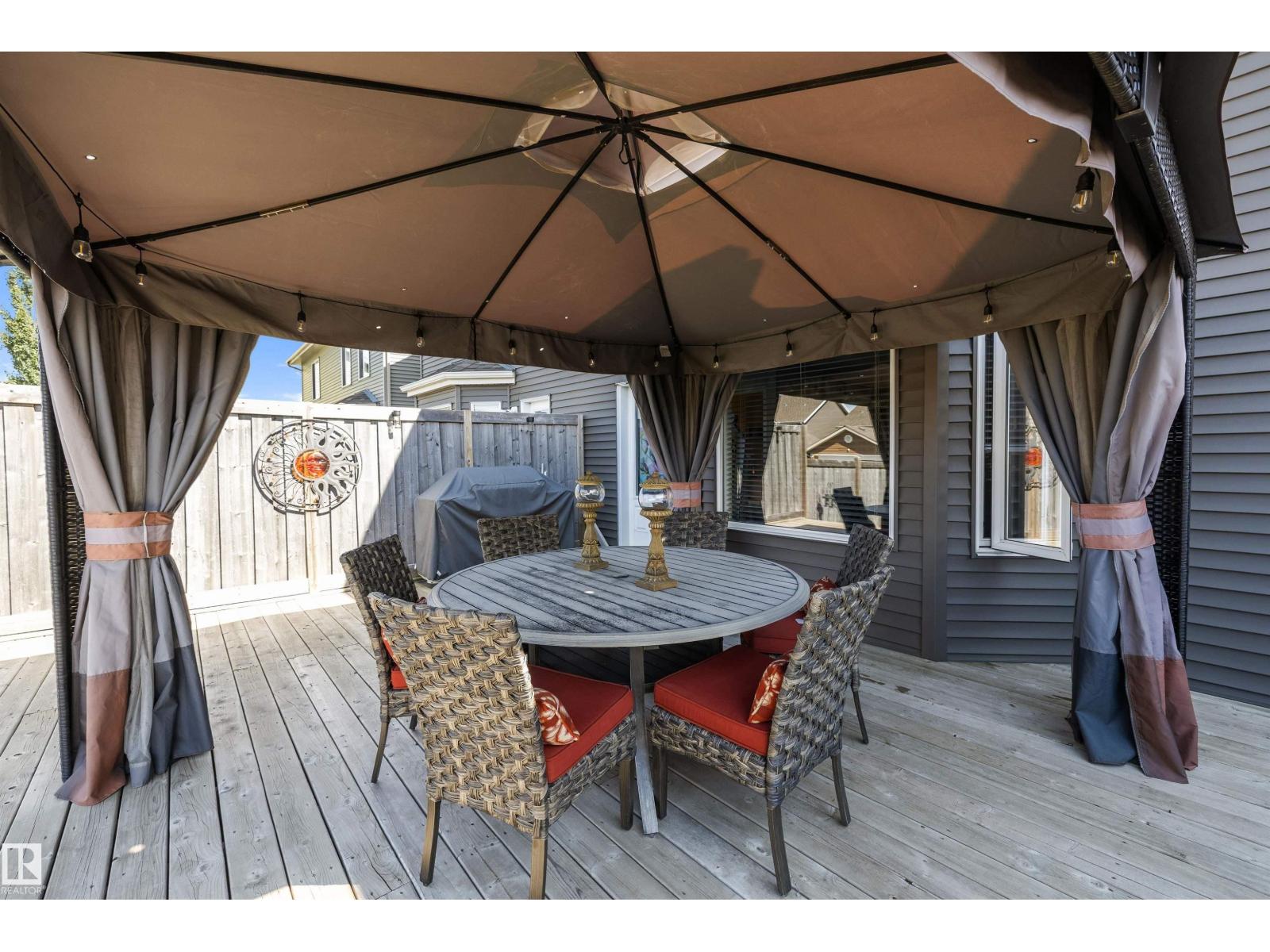 4688 CRABAPPLE RU SW SW - 27
