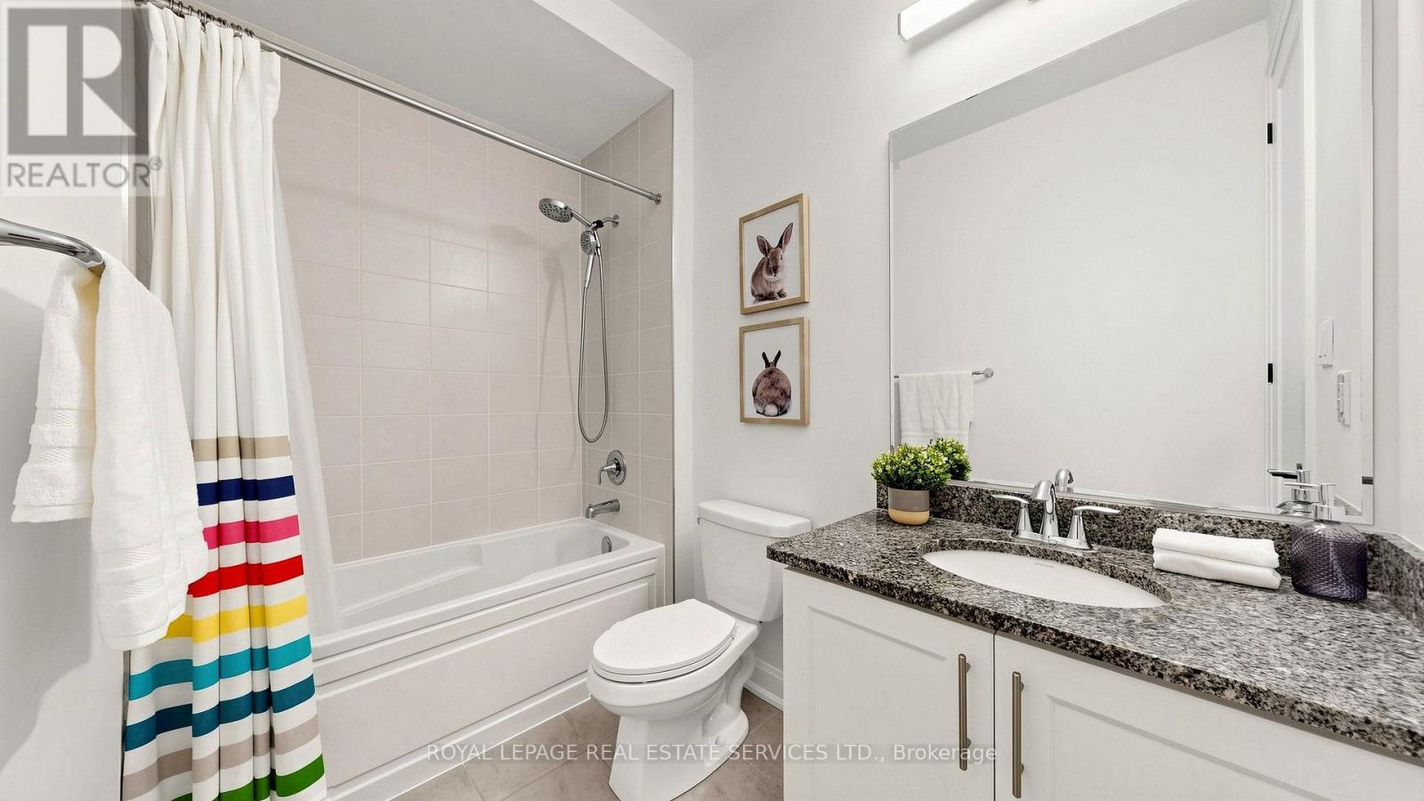 1527 VARELAS PASSAGE - Image 34
