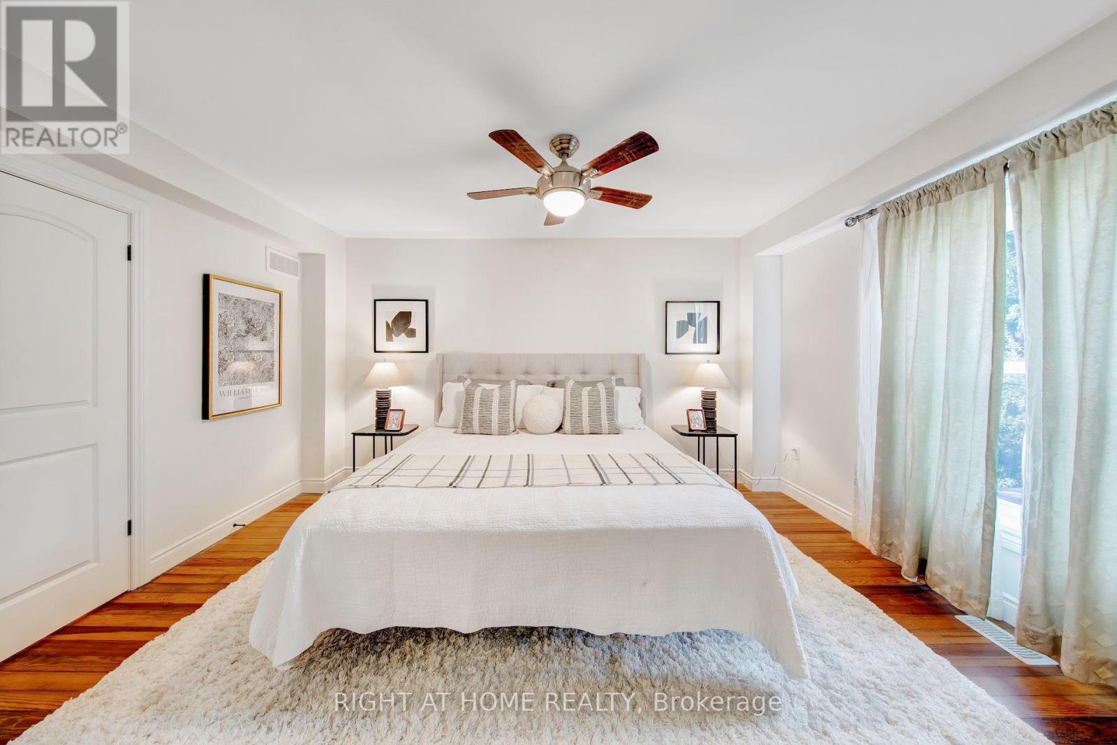 30 WILLOW STREET N - 23