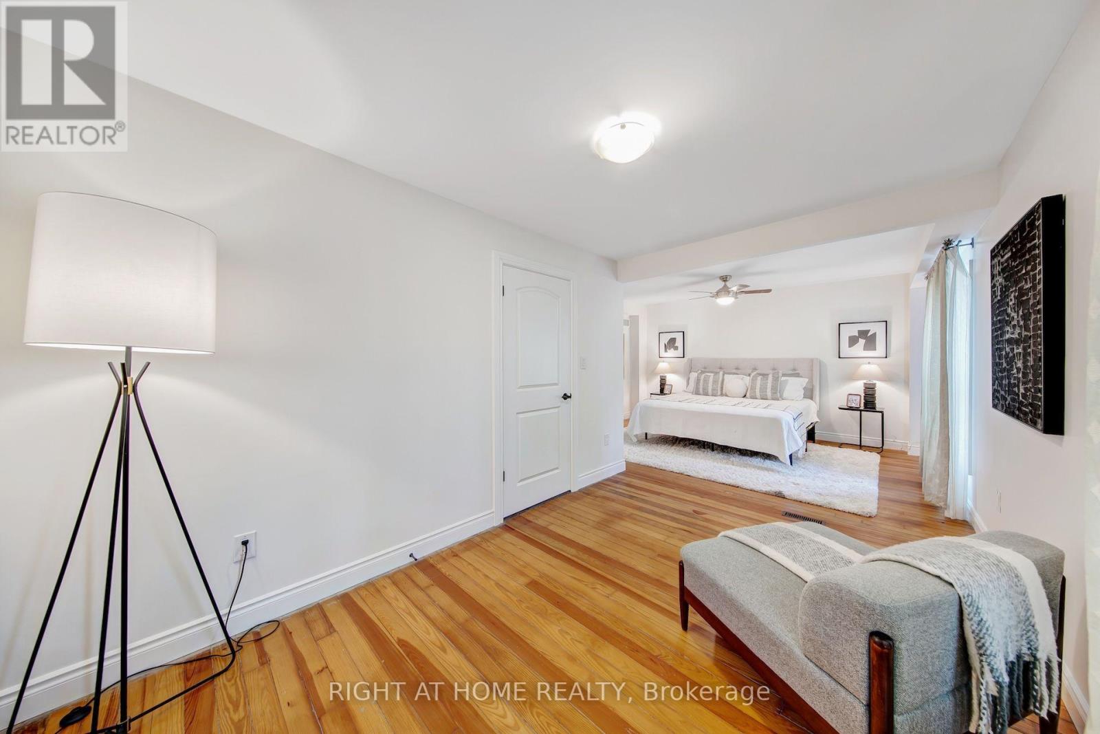 30 WILLOW STREET N - 25