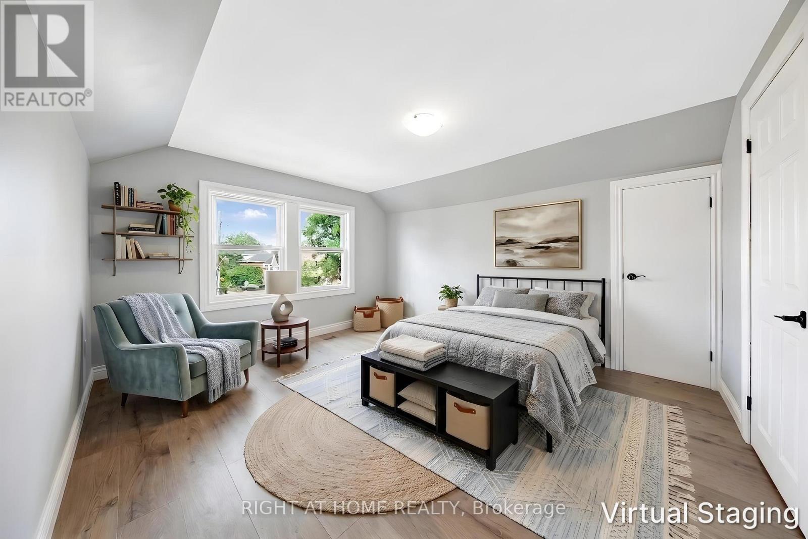 30 WILLOW STREET N - 33