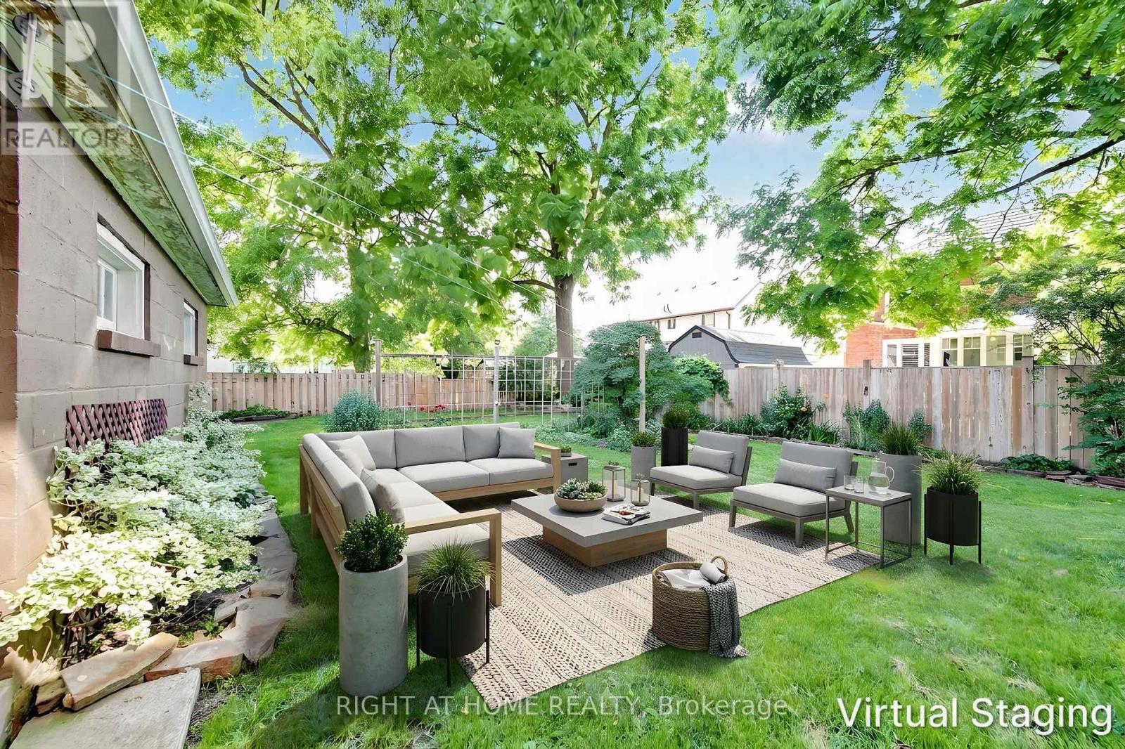 30 WILLOW STREET N - 42