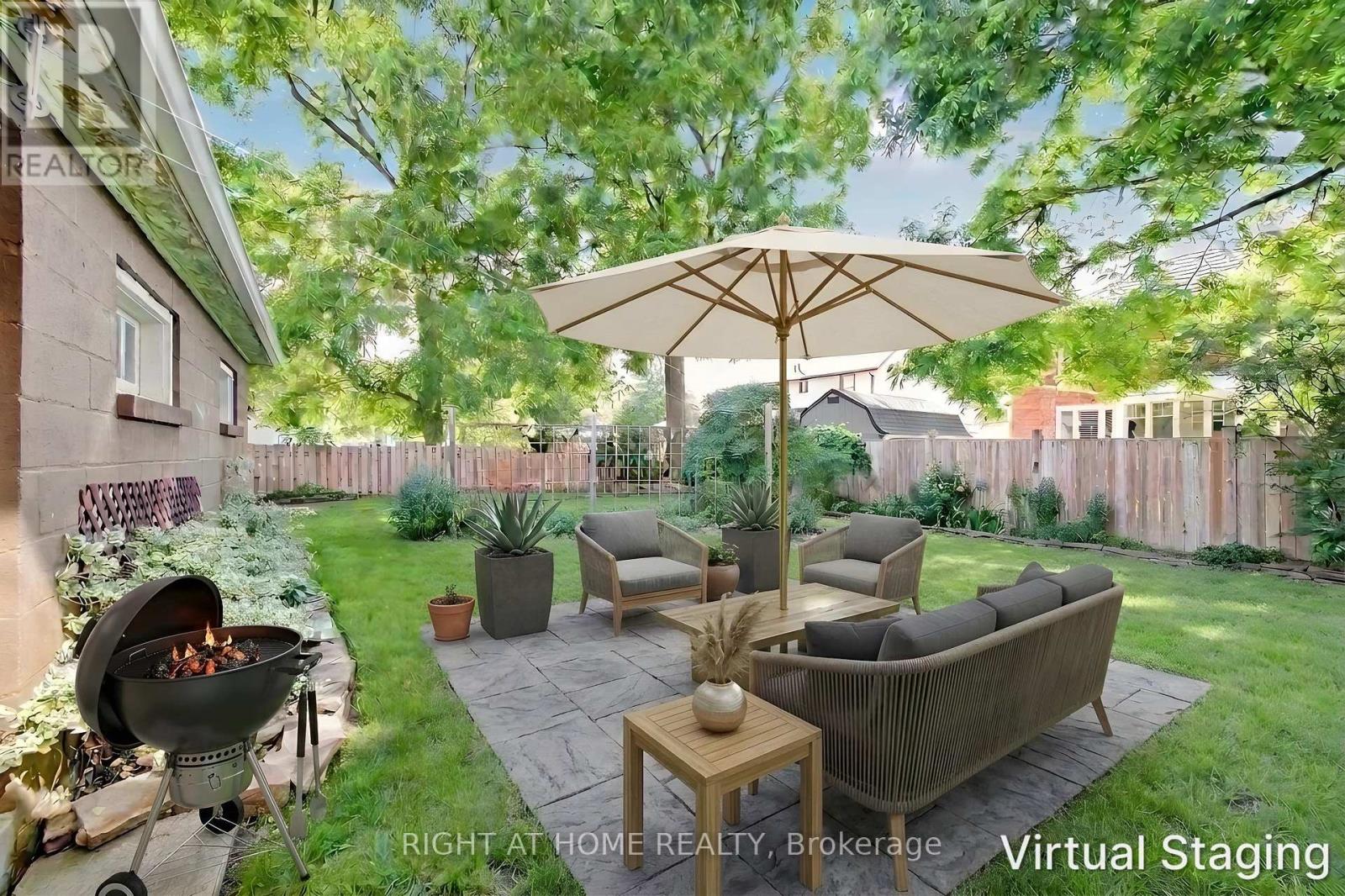 30 WILLOW STREET N - 43