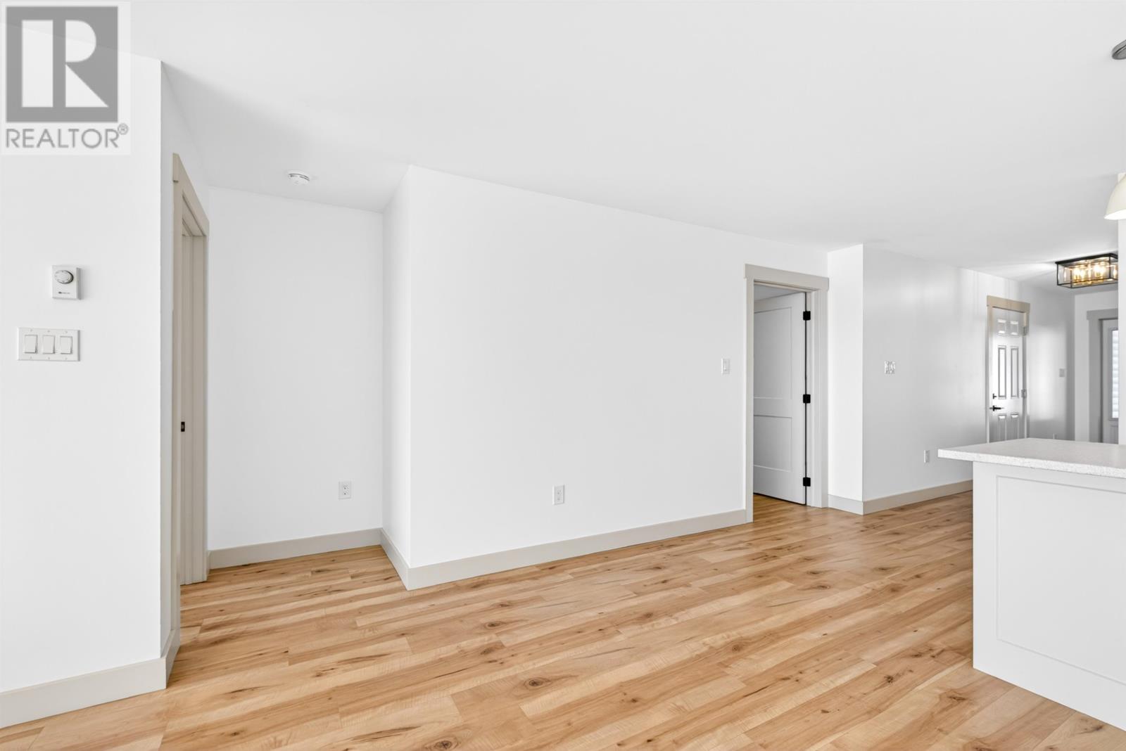 291 Greenwood Drive - 29