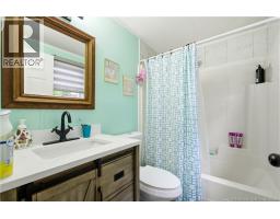 1711 Route 105, Maugerville, NB E3A8J4 Photo 11