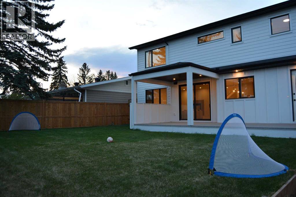 3511 34 Avenue SW - 3