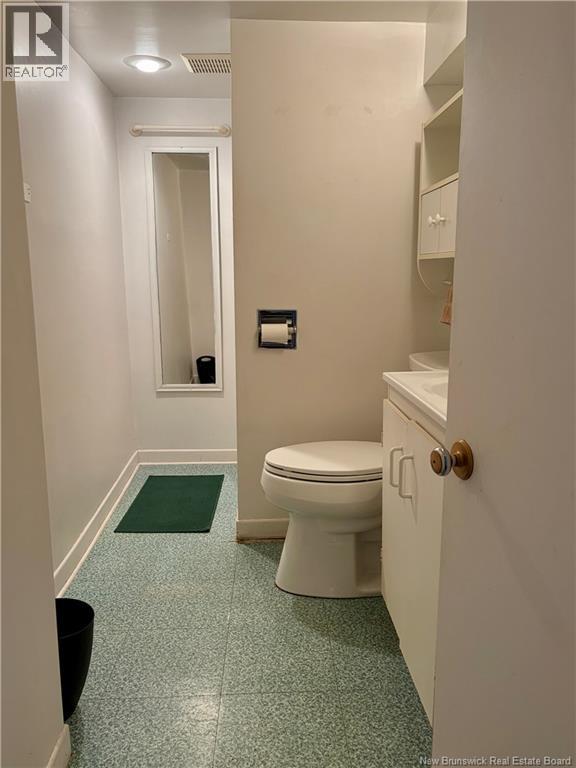 510 Victoria - 31