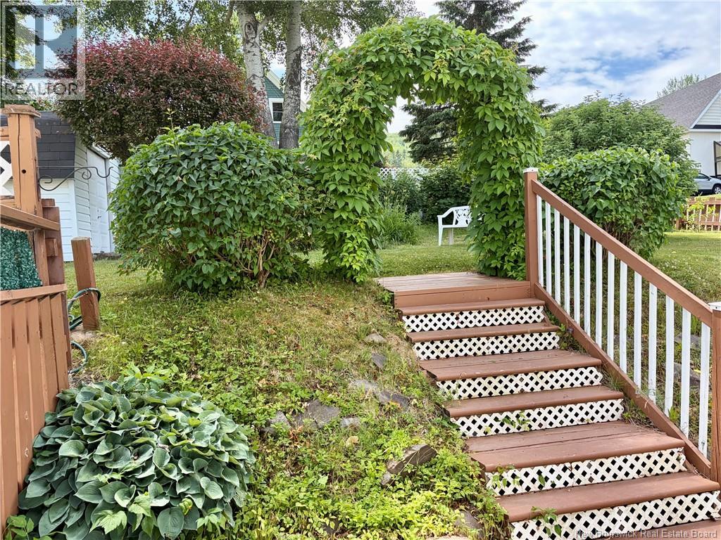 510 Victoria - 37
