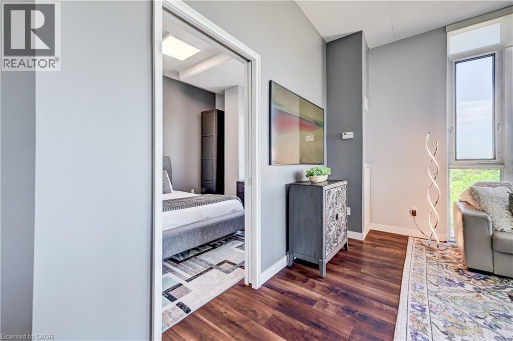 #706 191 KING Street S - 23