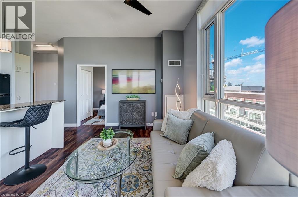 #706 191 KING Street S - 13