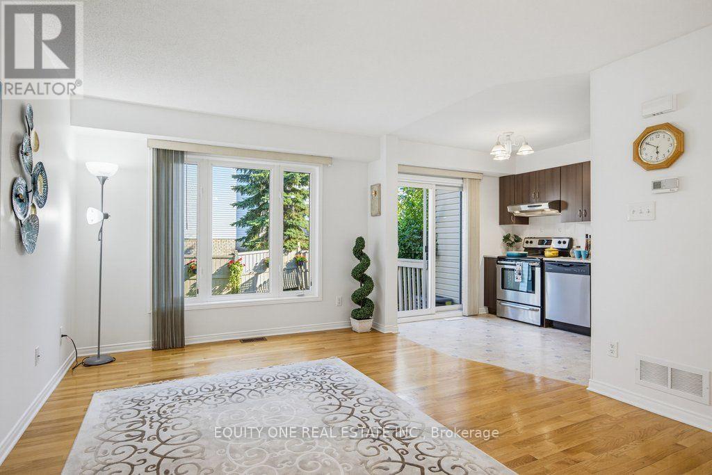 318 AMICI TERRACE - 13