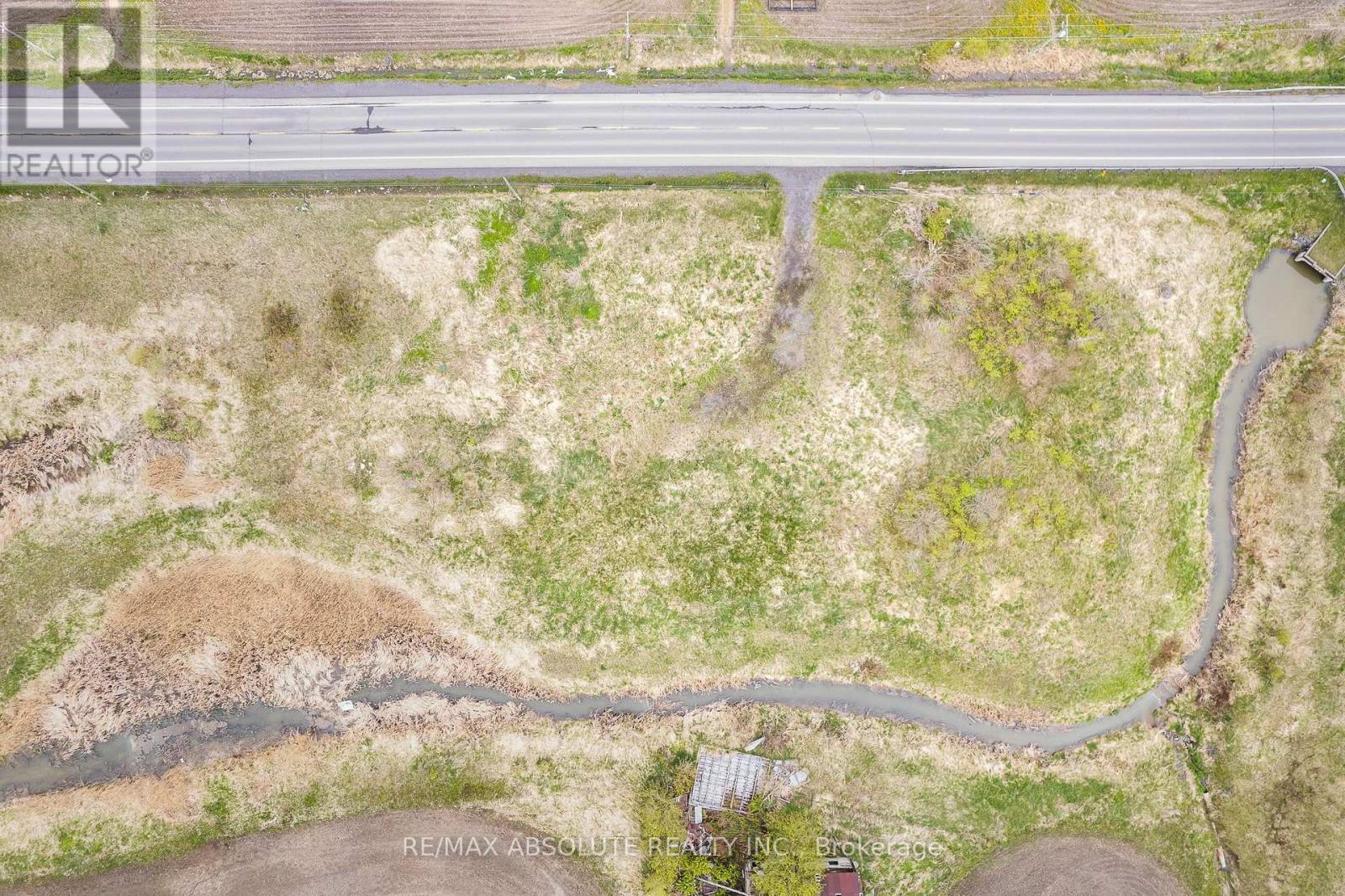 Studio for Rent in Ottawa – 2762 TENTH LINE ROAD, Ottawa – By Peter Sagos - Image 9