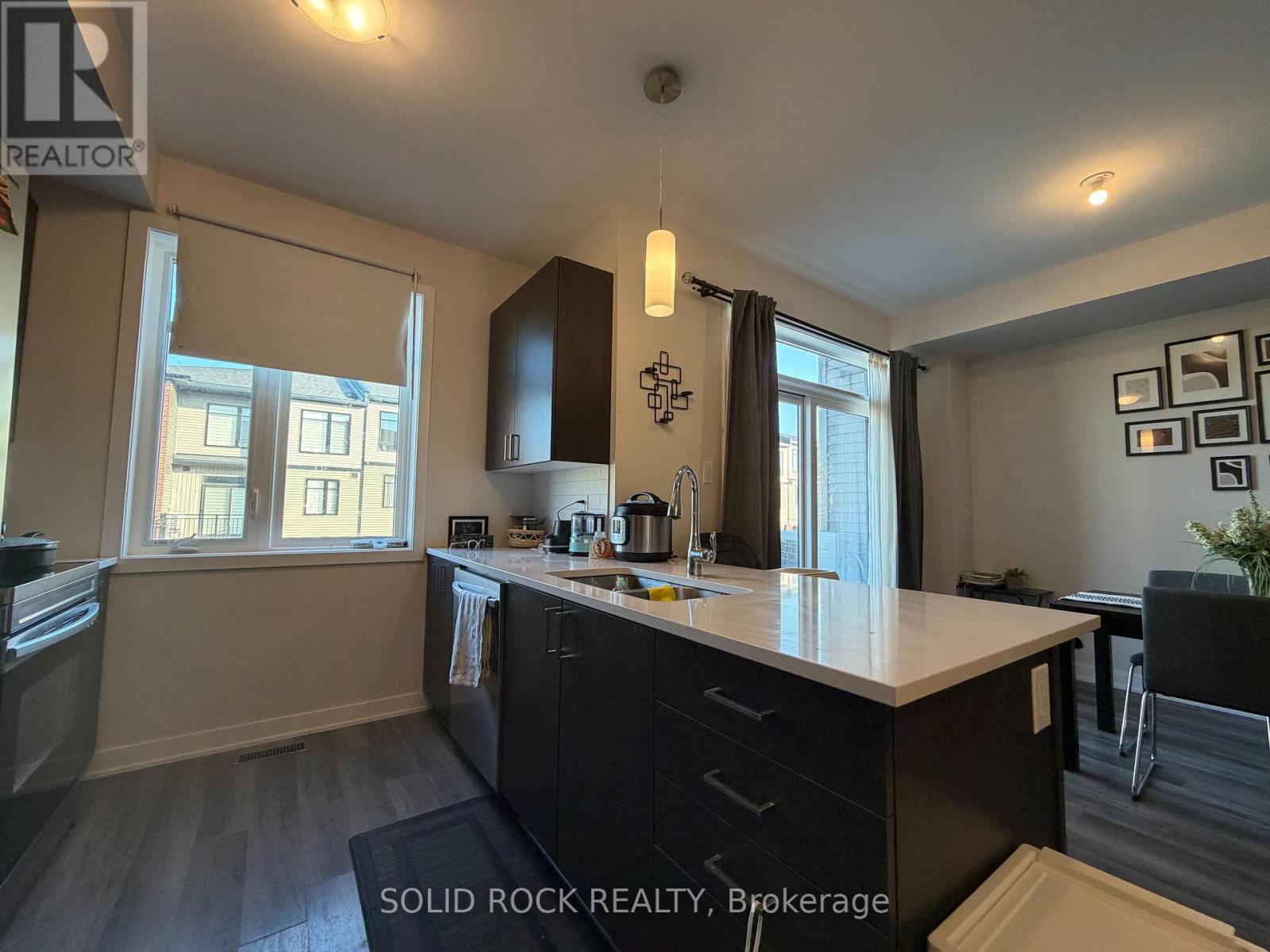 House for Rent in Ottawa – 215 TUSSOCK PRIVATE, Ottawa – By Peter Sagos - Image 20