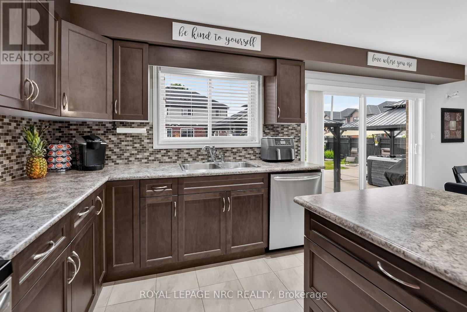 7794 CLENDENNING STREET - 11