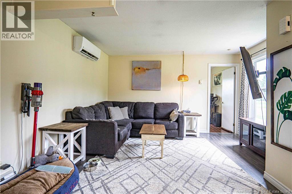 67 Portobello Drive - Image 3
