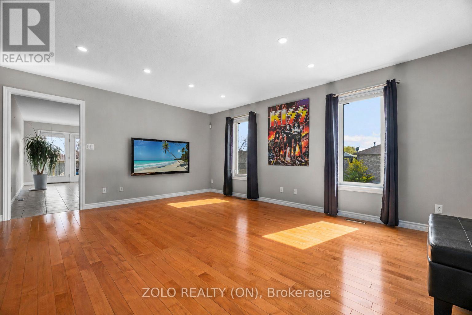 80 GAVEY STREET - 14