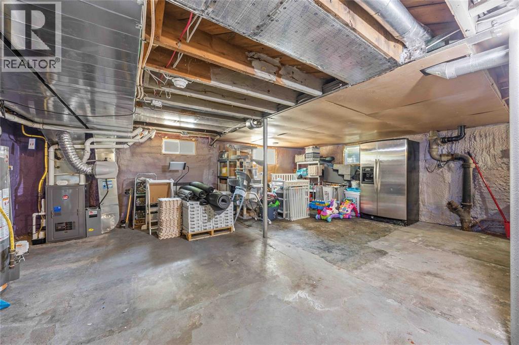 860 LONDON ROAD - 31
