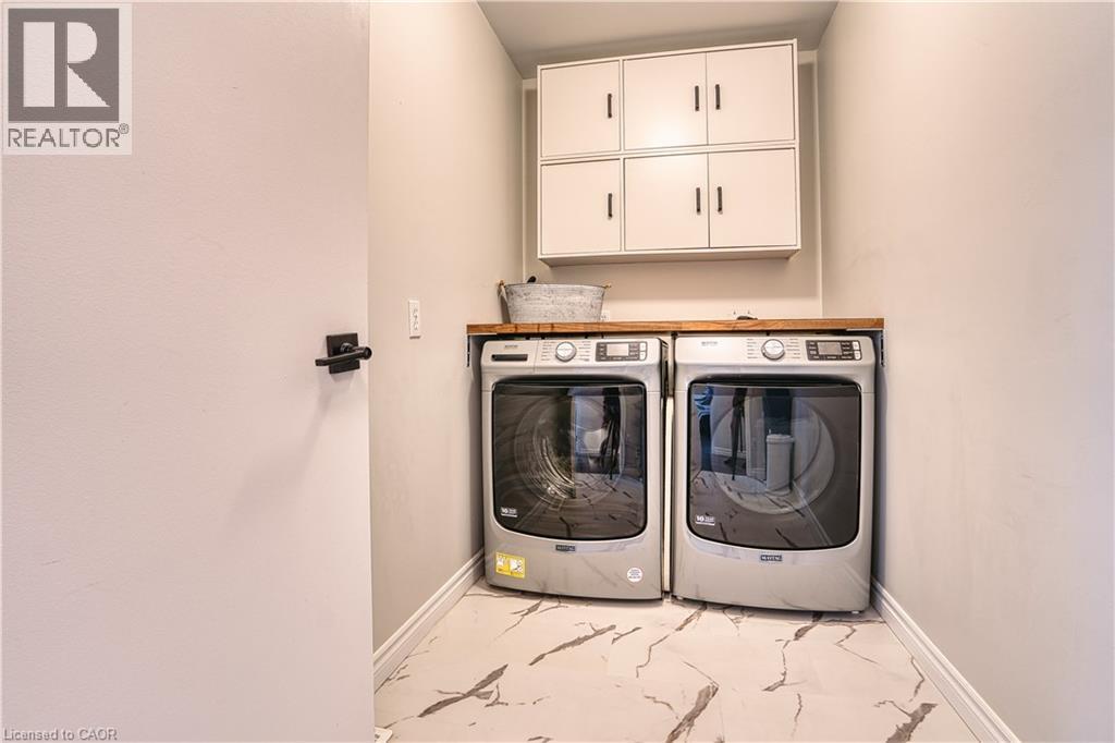 745 LAVERY Street - Image 23