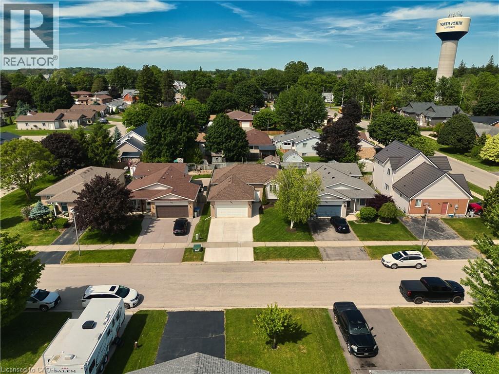 745 LAVERY Street - 47