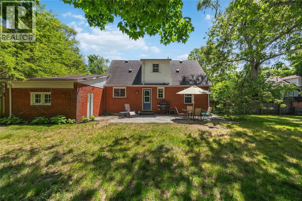 860 LONDON ROAD - 37