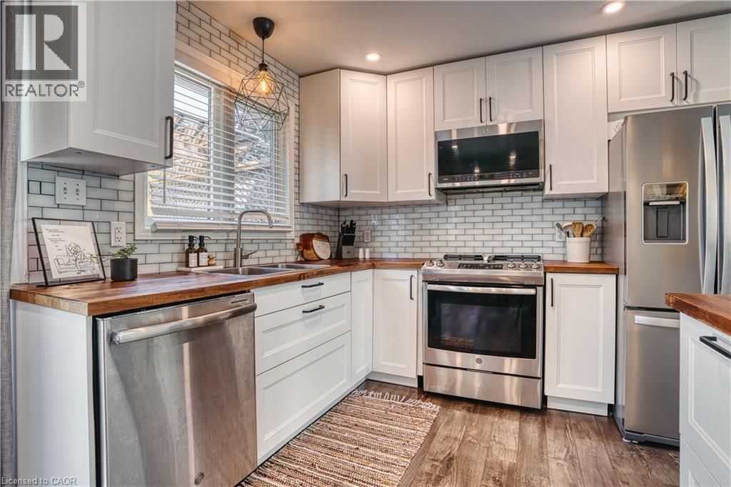 745 LAVERY Street - Image 19