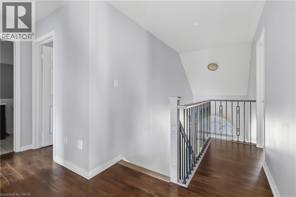 930 LANCASTER Boulevard - 15